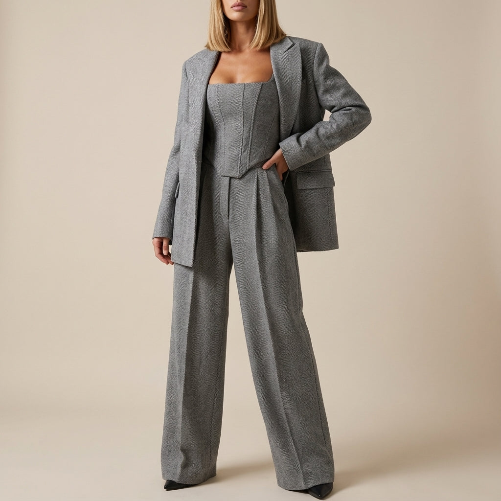 Garnitur damski trzyczęściowy z marynarką i spodniami | Do pracy