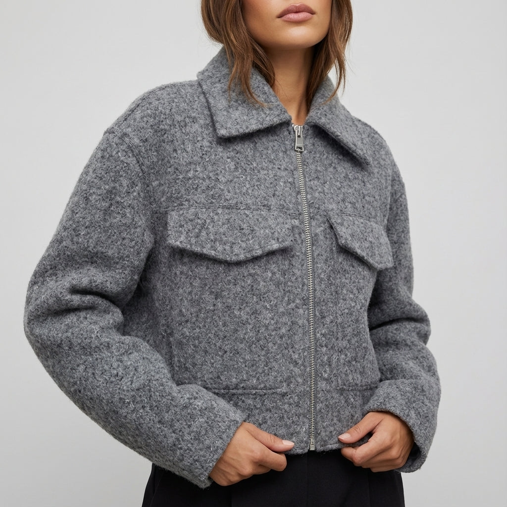 Kurtka damska krótka na zamek z kołnierzem i kieszeniami | Na co dzień