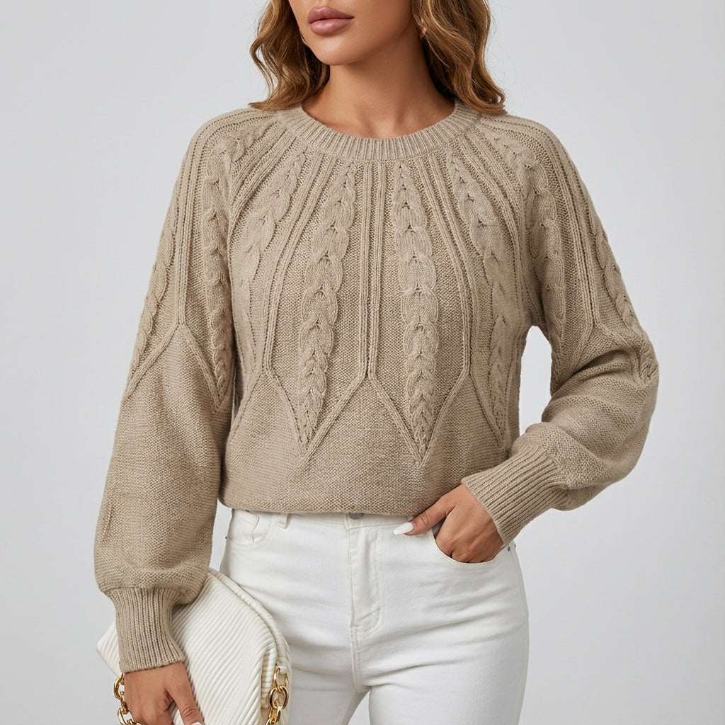 Sweter damski dzianinowy z warkoczami i rękawem balonowym | Na co dzień