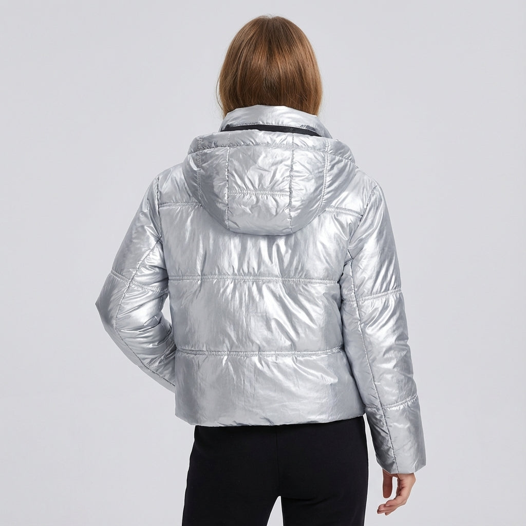 Kurtka damska pikowana błyszcząca z kapturem | Styl miejski