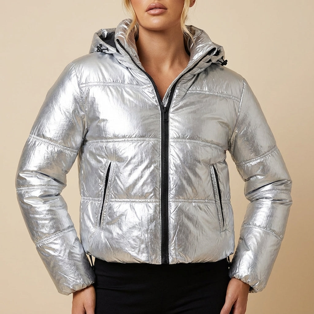 Kurtka damska pikowana błyszcząca z kapturem | Styl miejski