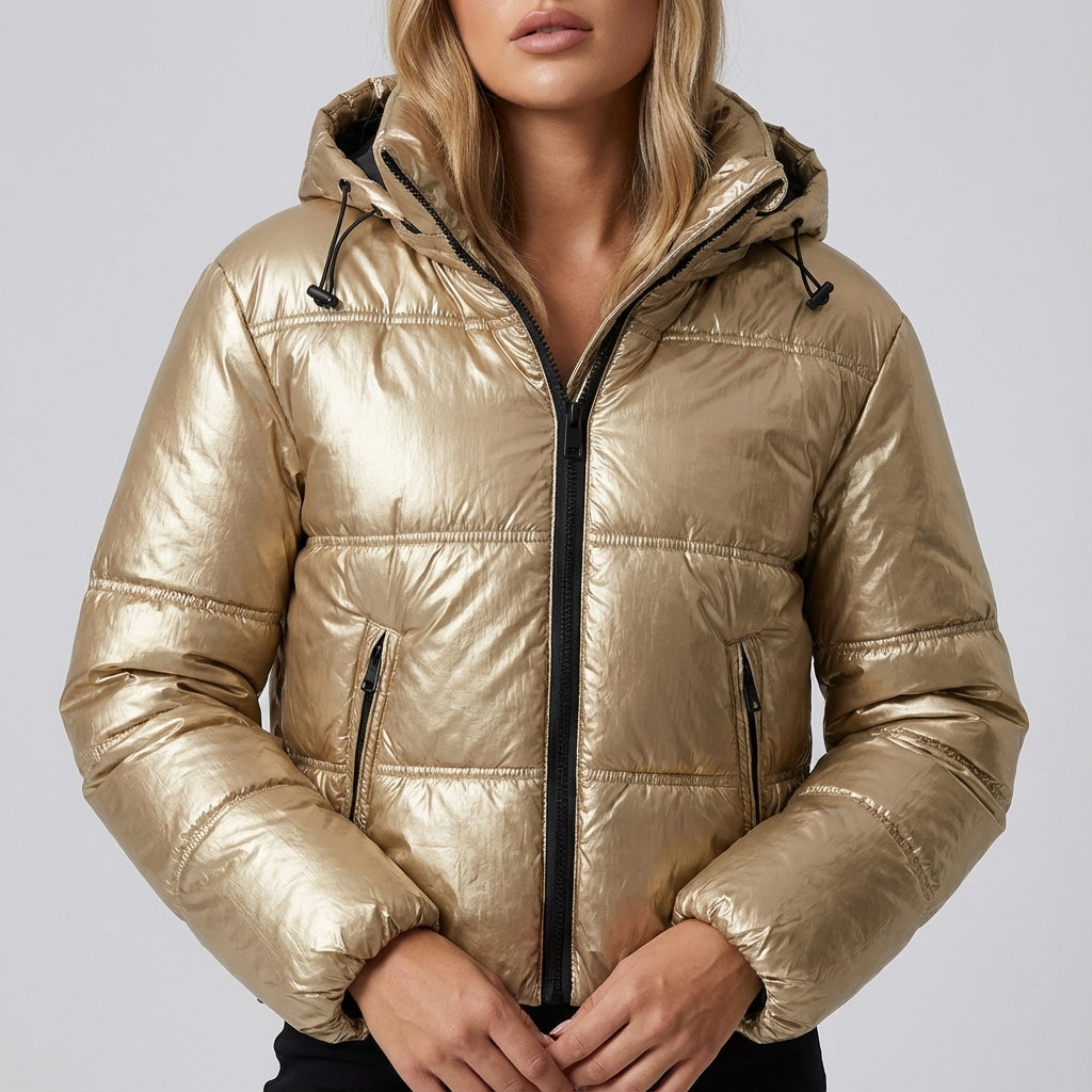 Kurtka damska pikowana błyszcząca z kapturem | Styl miejski