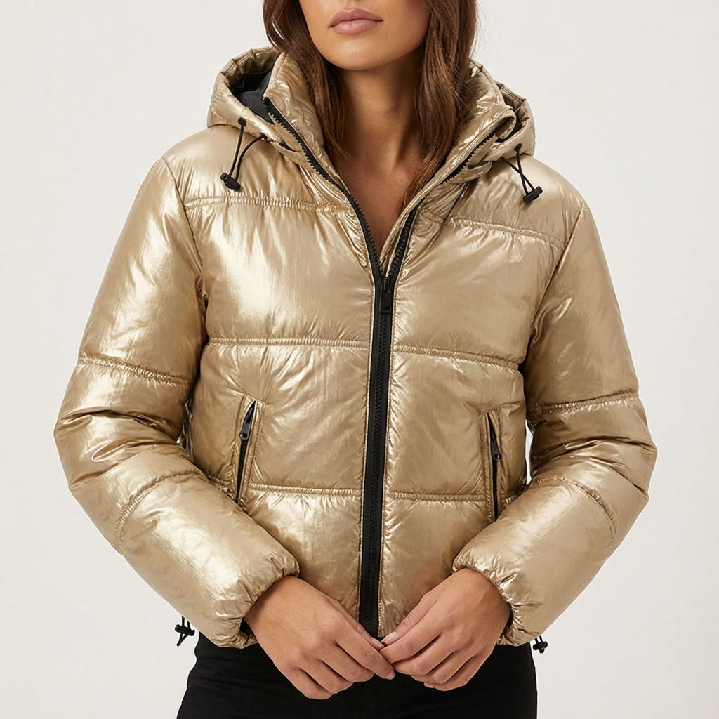 Kurtka damska pikowana błyszcząca z kapturem | Styl miejski